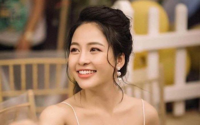 Bắt trend 'Cho ngồi một vòng Hà Nội trên con xe Mercedec thì đứa nào chả yêu' nhưng hotgirl Trâm Anh lại bị fan cà khịa Ảnh 2