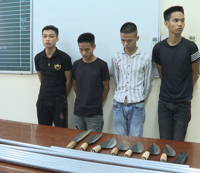 Các đối tượng tại cơ quan công an