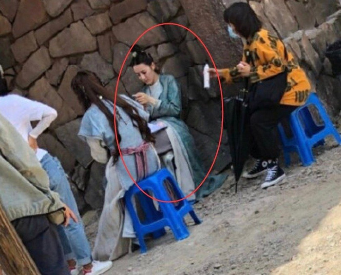 Khi nữ phụ có khả năng cướp hào quang của nữ chính: Liệu Địch Lệ Nhiệt Ba có thể lấn át được Triệu Lộ Tư trong 'Trường Ca hành'? Ảnh 5