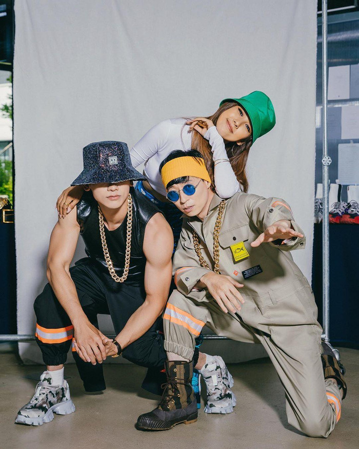 Bộ 3 Lee Hyori - Yoo Jae Seok - Bi Rain tung ảnh teaser sặc sỡ, sẽ 'chặt đẹp' dàn idol group thế hệ mới? Ảnh 7