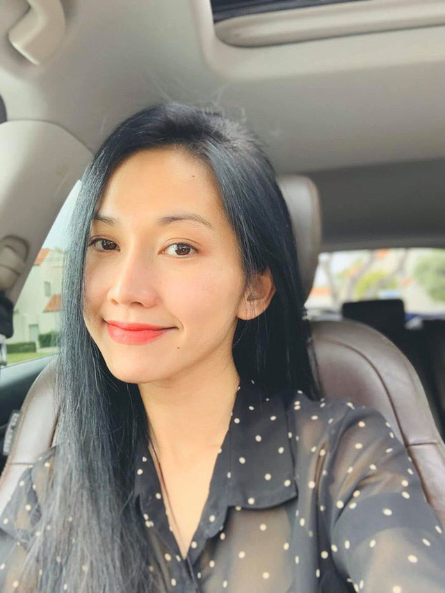 Sau cuộc hôn nhân đầu đổ vỡ, Kim Hiền kết hôn lần 2 với doanh nhân Việt kiều Andy và sang Mỹ định cư từ năm 2016. 