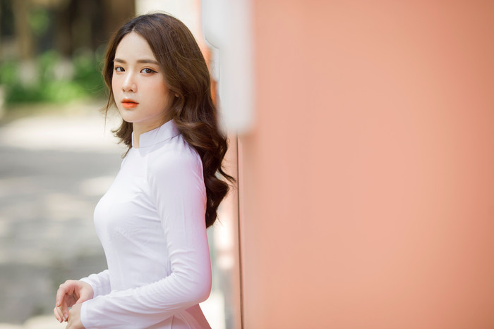 Nữ sinh Đại học Thủy Lợi thu hút ánh nhìn qua loạt ảnh duyên dáng trong tà áo dài trắng Ảnh 8