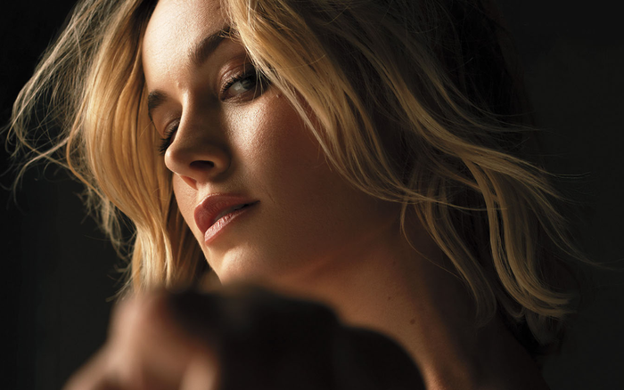 Với lời mời của Warner Bros., liệu Brie Larson sẽ trở thành nữ diễn viên siêu anh hùng đầu tiên xuất hiện ở cả hai vũ trụ Marvel và DC? Ảnh 2