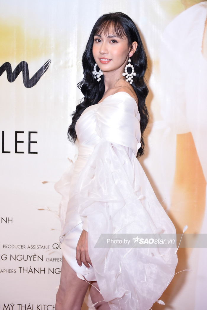 Lynk Lee: 'Tôi hỏi kinh nghiệm một chị chuyển giới trong showbiz, nhưng họ không trả lời' Ảnh 10