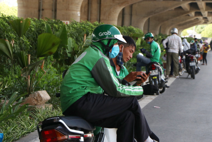 Với nhiều tài xế thì những ngày này là quãng thời gian mệt mỏi nhất vì nắng nóng.