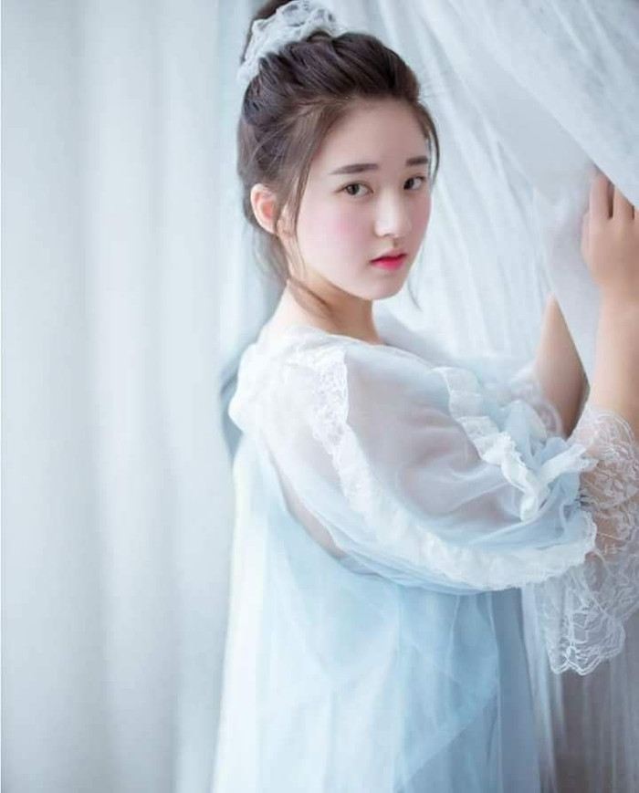 Dân mạng hy vọng Triệu Lộ Tư sánh đôi cùng Vương Nhất Bác thay vì Địch Lệ Nhiệt Ba trong 'Tử Xuyên' Ảnh 10