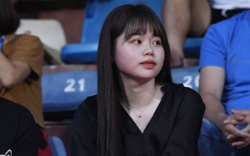 Huỳnh Anh bảo vệ Quang Hải Ảnh 2