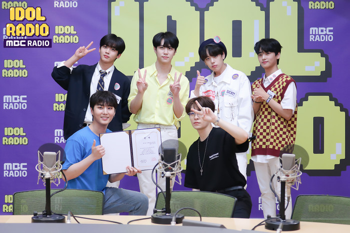 Kim Yo Han xác nhận debut trong nhóm tân binh 4 thành viên với TTS 'Produce 101' Ảnh 13