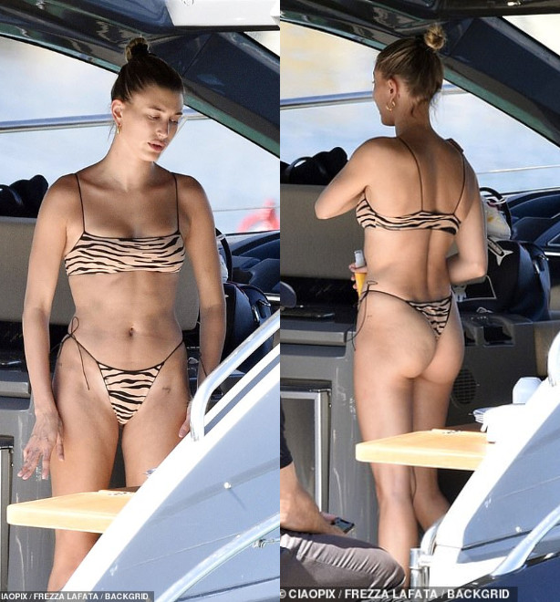 Trên chiếc du thuyền riêng, Hailey Bieber diện bikini mini lộ thân hình phát tướng, kém xinh 