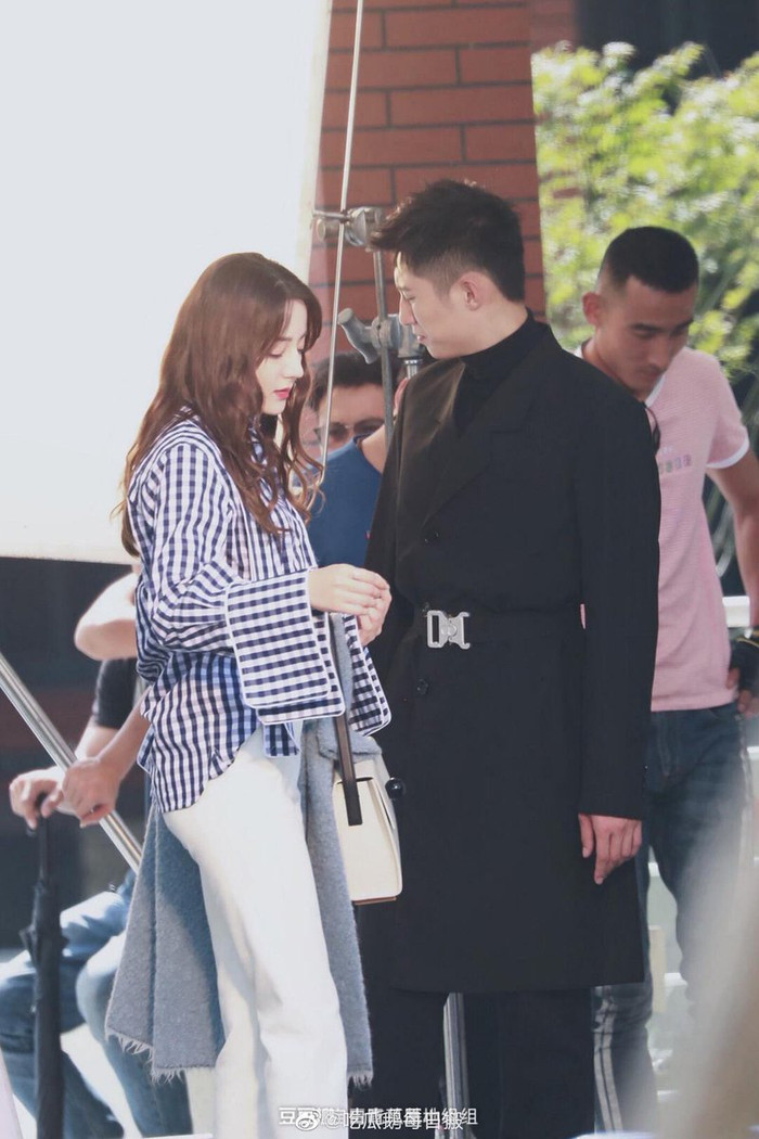 Fan Địch Lệ Nhiệt Ba đổ lỗi cho thất bại 'Hạnh phúc trong tầm tay' là do Hoàng Cảnh Du Ảnh 6