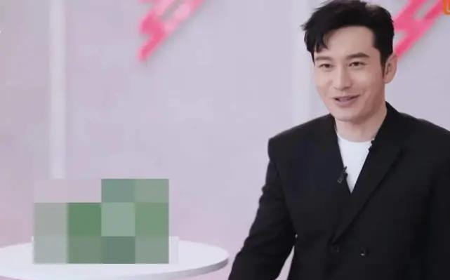 Angelababy đăng ảnh chụp chung với con trai khi Huỳnh Hiểu Minh bận ghi hình, Tiểu Hải Miên mới 3 tuổi đã cao đến eo của mẹ Ảnh 15