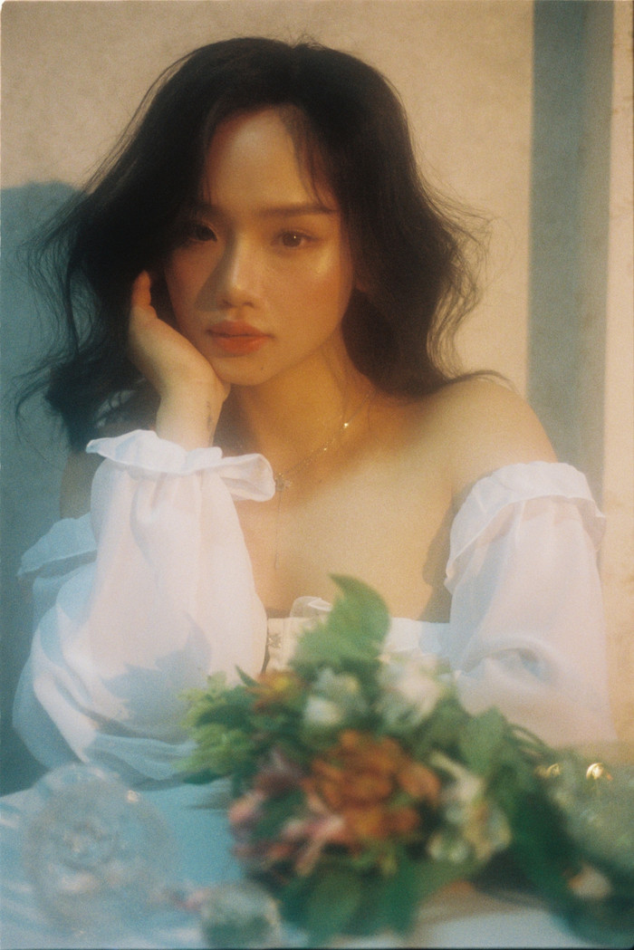 Miu Lê xuất hiện với vẻ ngoài đẹp nồng nàn khiến fan đứng ngồi không yên Ảnh 12