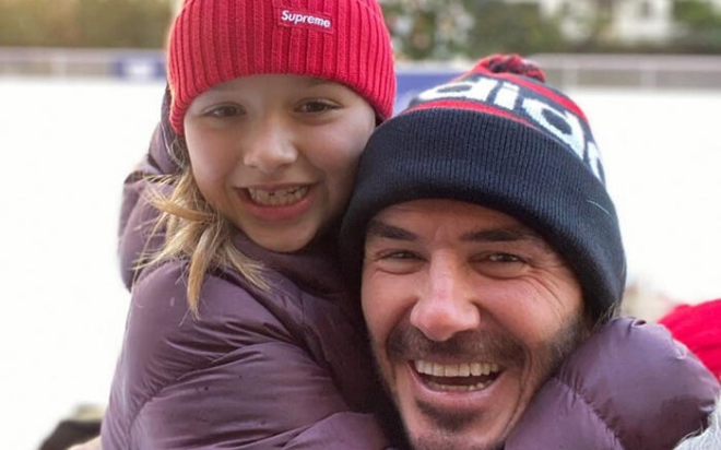 Bố mẹ tặng quà tiền tỷ cho các cậu ấm cô chiêu Hollywood Ảnh 2