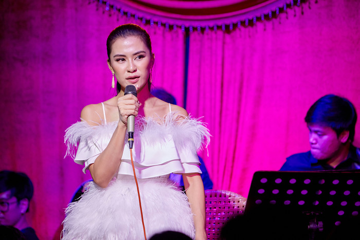 Hà Nhi: 'Tôi từng đi xin hát ở nhiều phòng trà nhưng liên tục bị từ chối' Ảnh 4