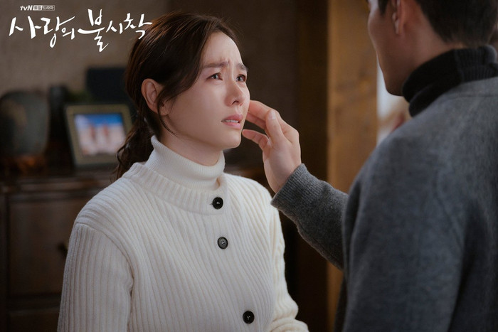 'Hạ cánh nơi anh' và Son Ye Jin - Hyun Bin cực kỳ nổi tiếng ở Nhật, vượt qua 'Bản tình ca mùa đông' Ảnh 10