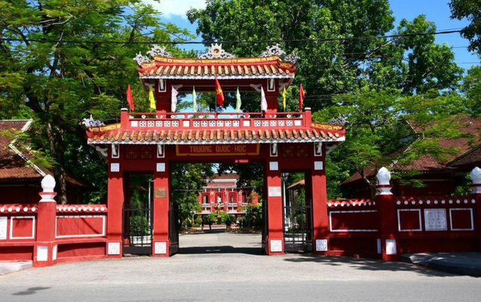 Ngoài bề dày thành tích, ngôi trường này còn sở hữu nhiều cầu truyền hình 'Đường lên đỉnh Olympia' nhất cả nước Ảnh 2