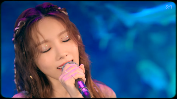 Với nhan sắc và giọng hát 'thần thánh' này, Taeyeon (SNSD) còn không phải là 'Mỹ nhân ngư' đời thật hay sao? Ảnh 6