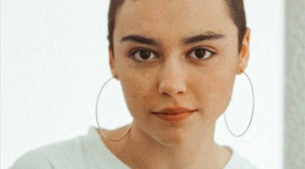 Nữ diễn viên triển vọng Carla Diaz.