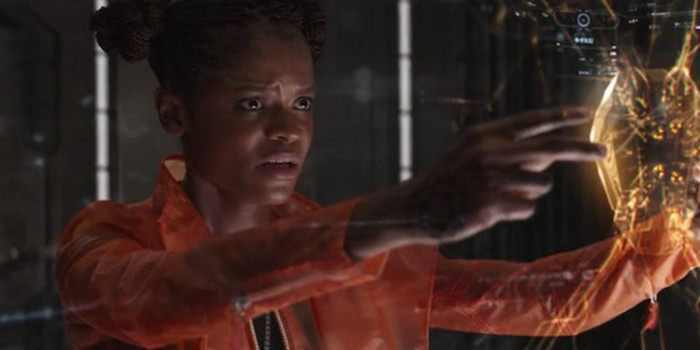 Vì sao càng ngày, Vision càng trở nên yếu hơn trong MCU? Ảnh 6