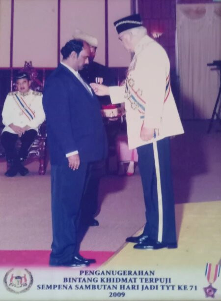 Dạy học 88 tiếng không nghỉ, thầy giáo đạt kỷ lục Guinness Ảnh 3