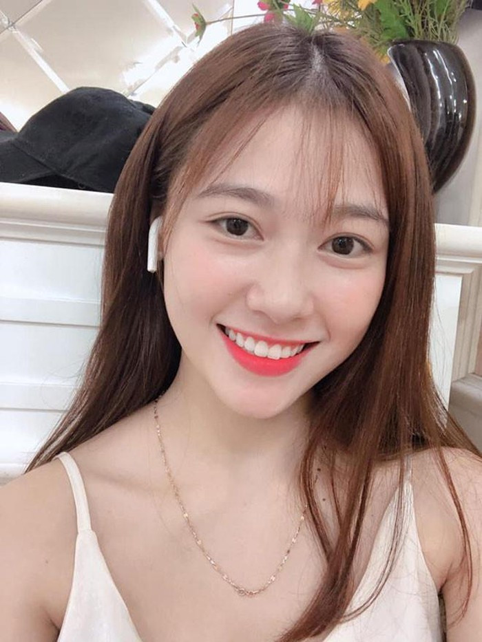 Những nữ sinh khối ngành kỹ thuật sở hữu gương mặt xinh đẹp chẳng thua kém gì các 'hotgirl' Ảnh 10