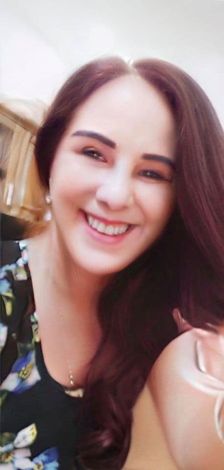 Đăng ảnh trẻ như gái 40, cô dâu 65 tuổi bị dân mạng tố làm lố Ảnh 4