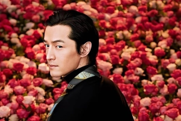 Những nam thần cổ trang hoàn hảo trong mắt phái mạnh: Cổ Thiên Lạc hạ gục toàn bộ dàn 'tiểu thịt tươi' Ảnh 9