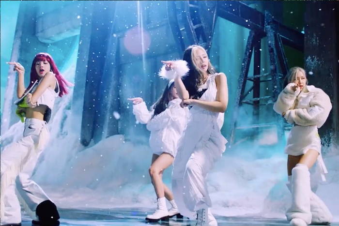 BlackPink chính thức trở thành nghệ sĩ sở hữu MV đạt lượt xem cao nhất thế giới trên Youtube trong 24 giờ đầu.