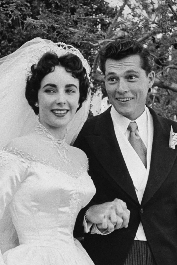 10 cuộc hôn nhân chóng vánh nhất trong lịch sử Hollywood Ảnh 6