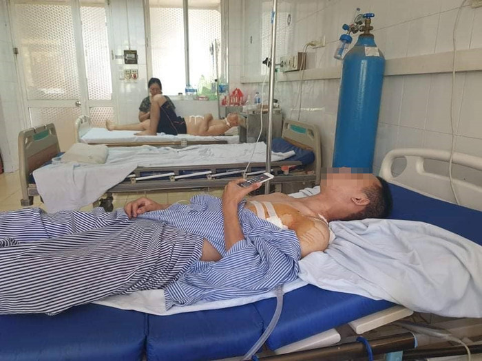 Anh H. đang nằm điều trị tại Bệnh viện