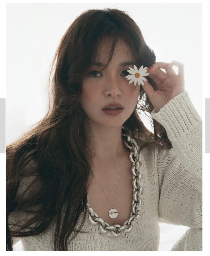 Song Hye Kyo.