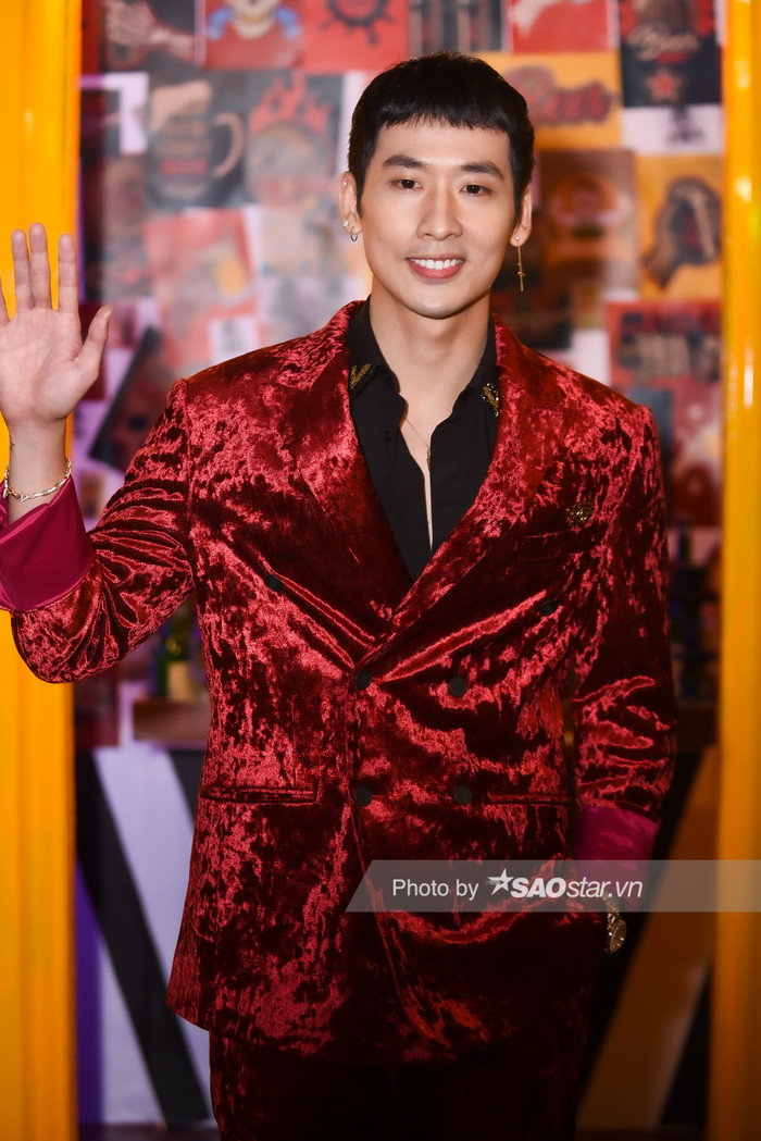 Trấn Thành - Hari Won đến chúc mừng 'ngày vui' của đôi trai tài gái sắc Tuấn Trần - Khánh Vân 'Mắt biếc' Ảnh 13