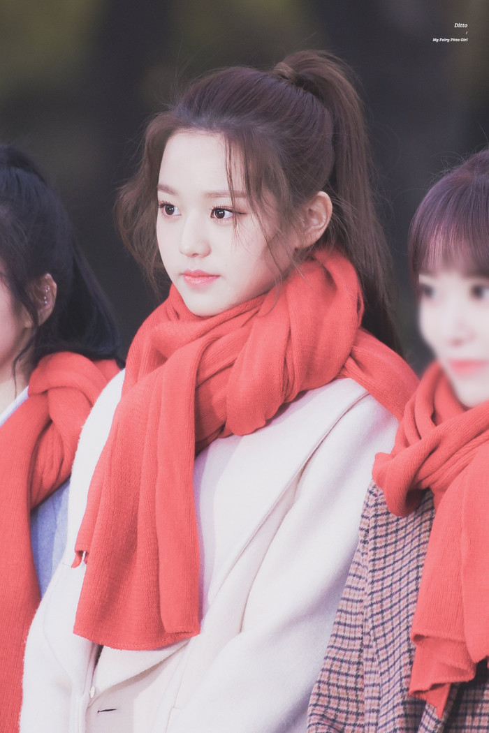 Chân dung nữ idol ko ngán bất kỳ kiểu tóc nào là đây: Từ tết đến đuôi ngựa, thậm chí cả tóc tém Ảnh 31