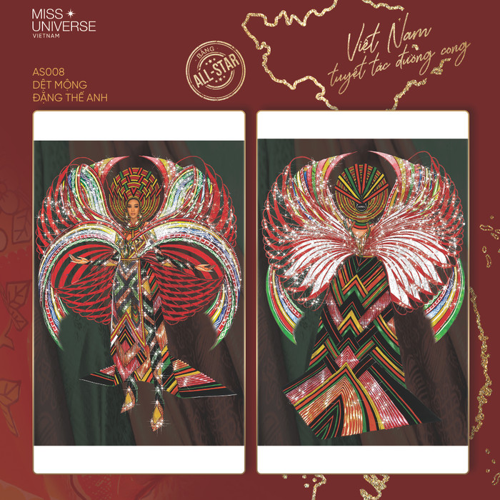 Thiết kế 'Dệt mộng' lấy cảm hứng từ nghề dệt vải trên đất nước nói chung cũng như làng lụa Vạn Phúc nói riêng, tác giả thể hiện làng nghề truyền thống của Việt Nam. Cách điệu từ hình ảnh những chiếc guồng quay tơ thành những hình vòng cung ở hai bên có thể kéo lên xuống tạo cảm giác lạ mắt độc đáo. Phần tà áo phía trước và sau cũng như phần thân trên được lấy cảm hứng trực tiếp từ hoạ tiết trong trang phục của các dân tộc trên đất nước Việt Nam