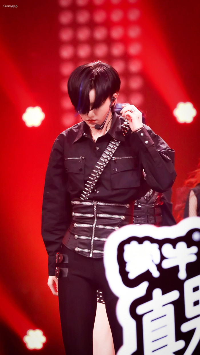 Tròn 1 tháng kể từ đêm chung kết 'Thanh xuân có bạn 2', nhìn lại khoảnh khắc đẹp như mơ của 9 thành viên THE9 Ảnh 79