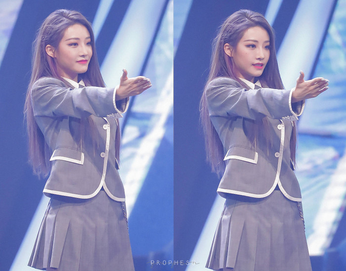 Tròn 1 tháng kể từ đêm chung kết 'Thanh xuân có bạn 2', nhìn lại khoảnh khắc đẹp như mơ của 9 thành viên THE9 Ảnh 35