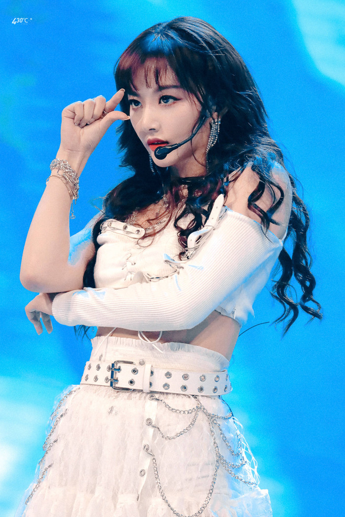 Tròn 1 tháng kể từ đêm chung kết 'Thanh xuân có bạn 2', nhìn lại khoảnh khắc đẹp như mơ của 9 thành viên THE9 Ảnh 71