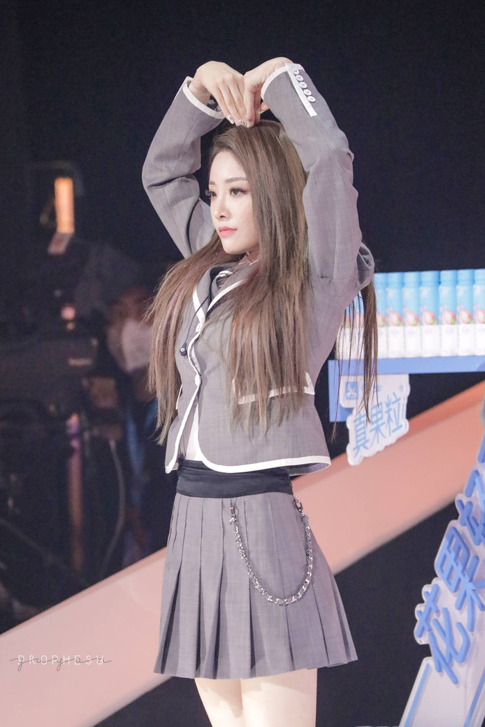 Tròn 1 tháng kể từ đêm chung kết 'Thanh xuân có bạn 2', nhìn lại khoảnh khắc đẹp như mơ của 9 thành viên THE9 Ảnh 31