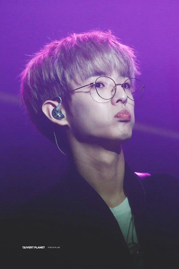 Day6 Jae bức xúc vì bị đối xử bất công so với các thành viên còn lại