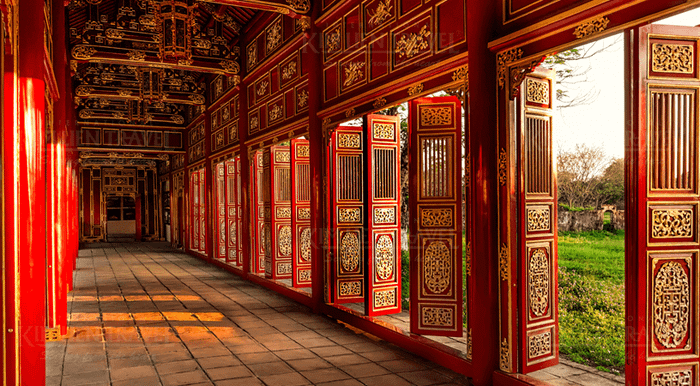 Bộ đôi NTK Vũ Ngọc và Son làm show tại đại nội Huế, thiết lập trạng thái bình thường mới trong làng thời trang Việt Ảnh 4