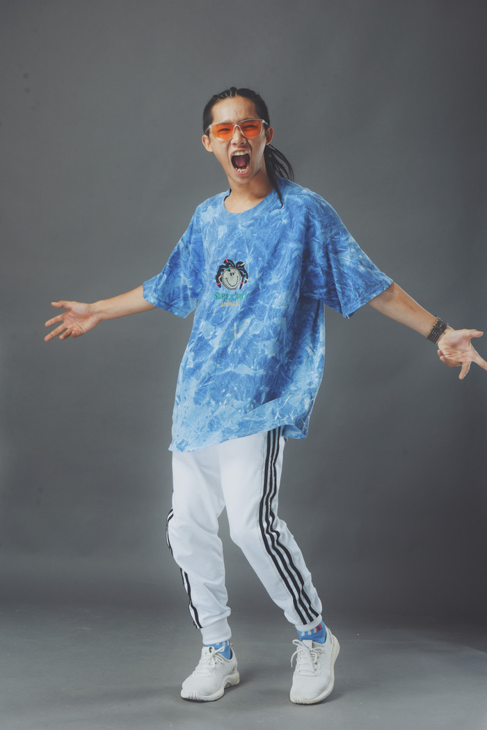 Anh Tú Wilson: Trở thành nam chính phim Ròm nhờ ngoại hình đen nhẻm, nhỏ con Ảnh 4