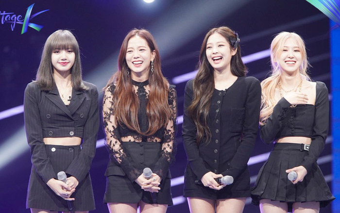 Ca sĩ duy nhất đang đánh bại Blackpink ở Hàn Quốc: Người ấy là ai? Ảnh 2