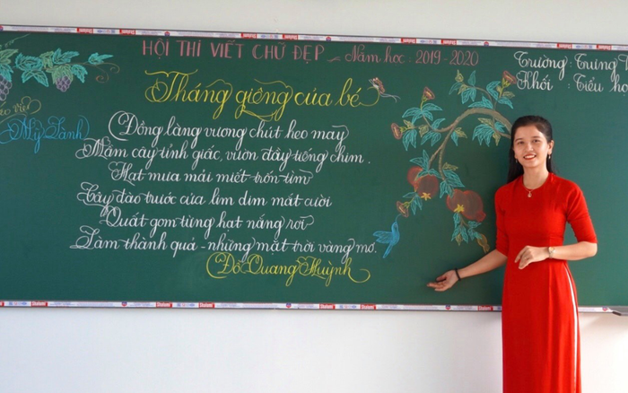 Trầm trồ trước chữ viết 'đẹp như tranh vẽ' của các giáo viên Quảng Trị Ảnh 2