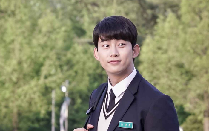 Ok Taecyeon (2PM) xin lỗi vì hẹn hò, Knet: 'Đến cả con trai còn muốn yêu anh ấy' Ảnh 2