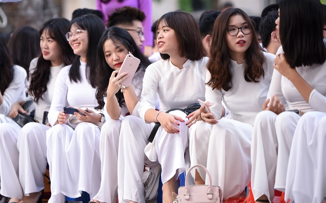 Rút ngắn thời gian học của cấp THCS, THPT Ảnh 2