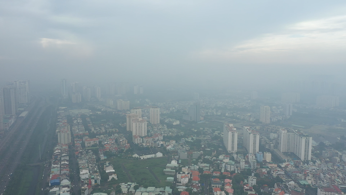 TP.HCM mờ mịt trong không khí ở mức có hại Ảnh 3
