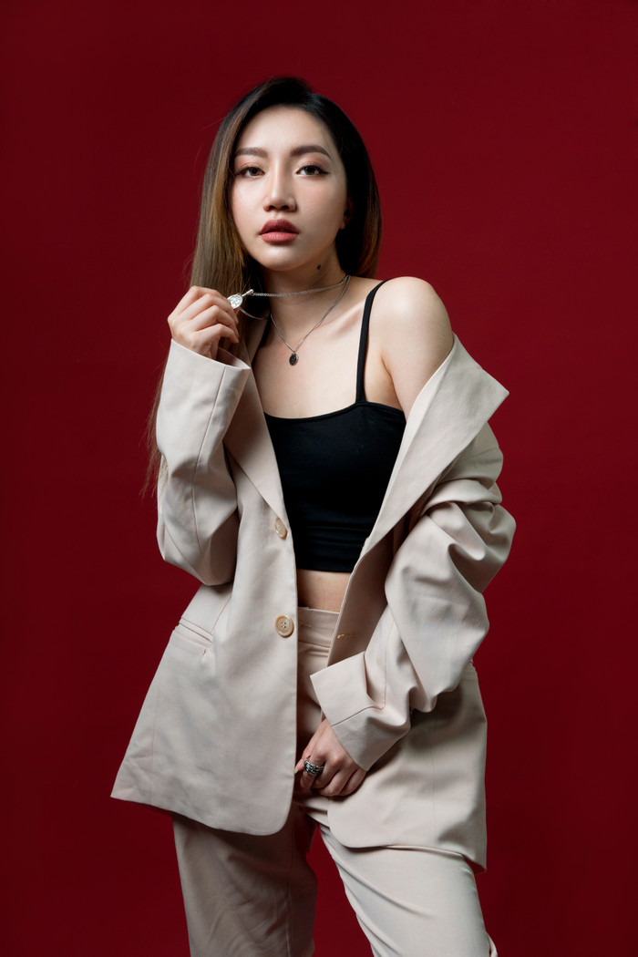 Orange cover nhạc Chillies trong dự án mới nhưng vẫn bị Bích Phương 'ám ảnh' vì điều này... Ảnh 5