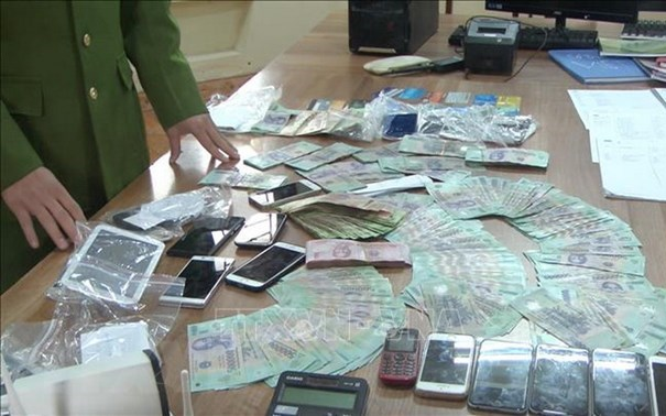Triệt phá đường dây đánh bạc hơn 20.000 tỷ đồng trên mạng Internet Ảnh 2