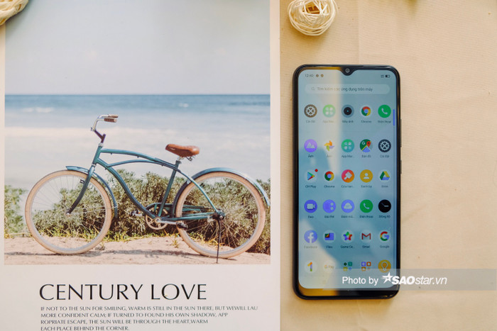 Realme C11 có màn hình khá lớn, kích thước 6.5 inch độ phân giải HD+, tấm nền IPS, thiết kế giọt nước với tỷ lệ màn hình/thân máy là 88%.