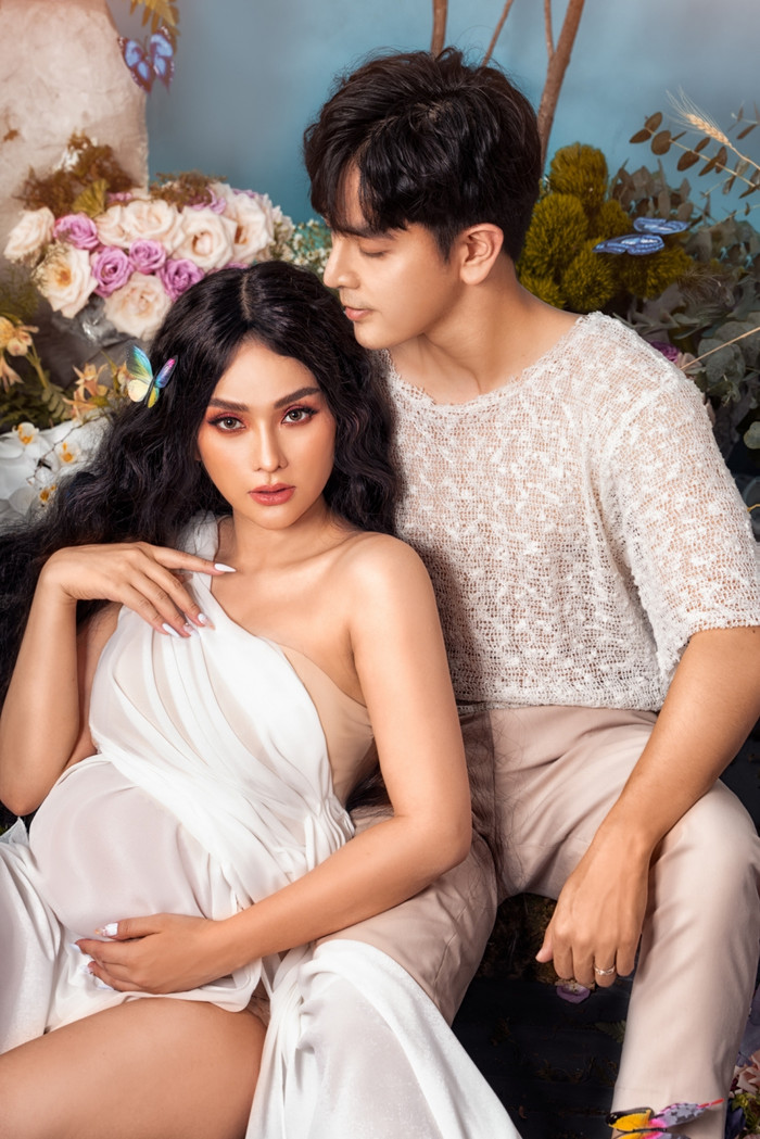 'Mẹ bầu' Thu Thủy khoe nhan sắc mặn mà, rạng ngời hạnh phúc bên chồng Kin Nguyễn và con trai Ảnh 13